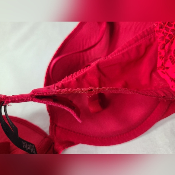 Victorias secret Very sexy push up bra size 32DD- Read description - Picture 5 of 9